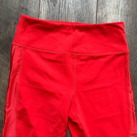 ALALA Womens Red Crop Vamp Tight Legging Size Small Lava Red High Rise NWOT - Picture 5 of 12